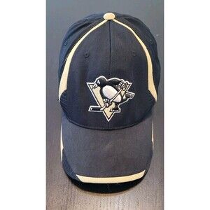 Vtg Pittsburgh Penguins NHL Reebok Flex Hat Cap Size L/XL Black Gold Center Ice